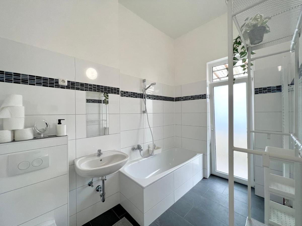 Jungle Retreat Apartments Im Zentrum Bremen Ngoại thất bức ảnh